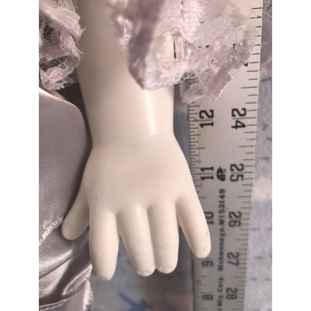 30 inch‎ pennywise doll RARE! - Picture 9 of 12